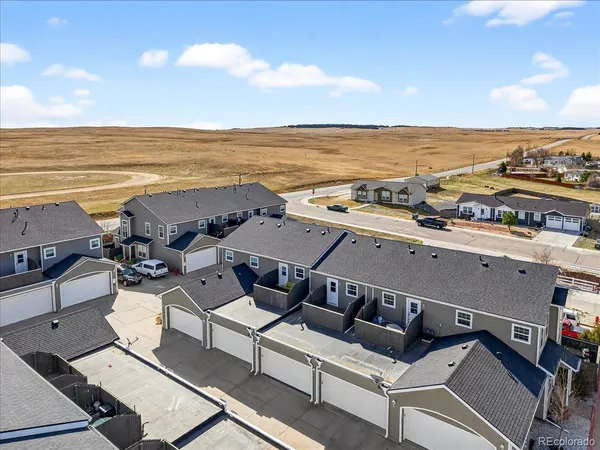 $325,000 | 645 Yuma Loop, Unit 103, Kiowa, CO 80117