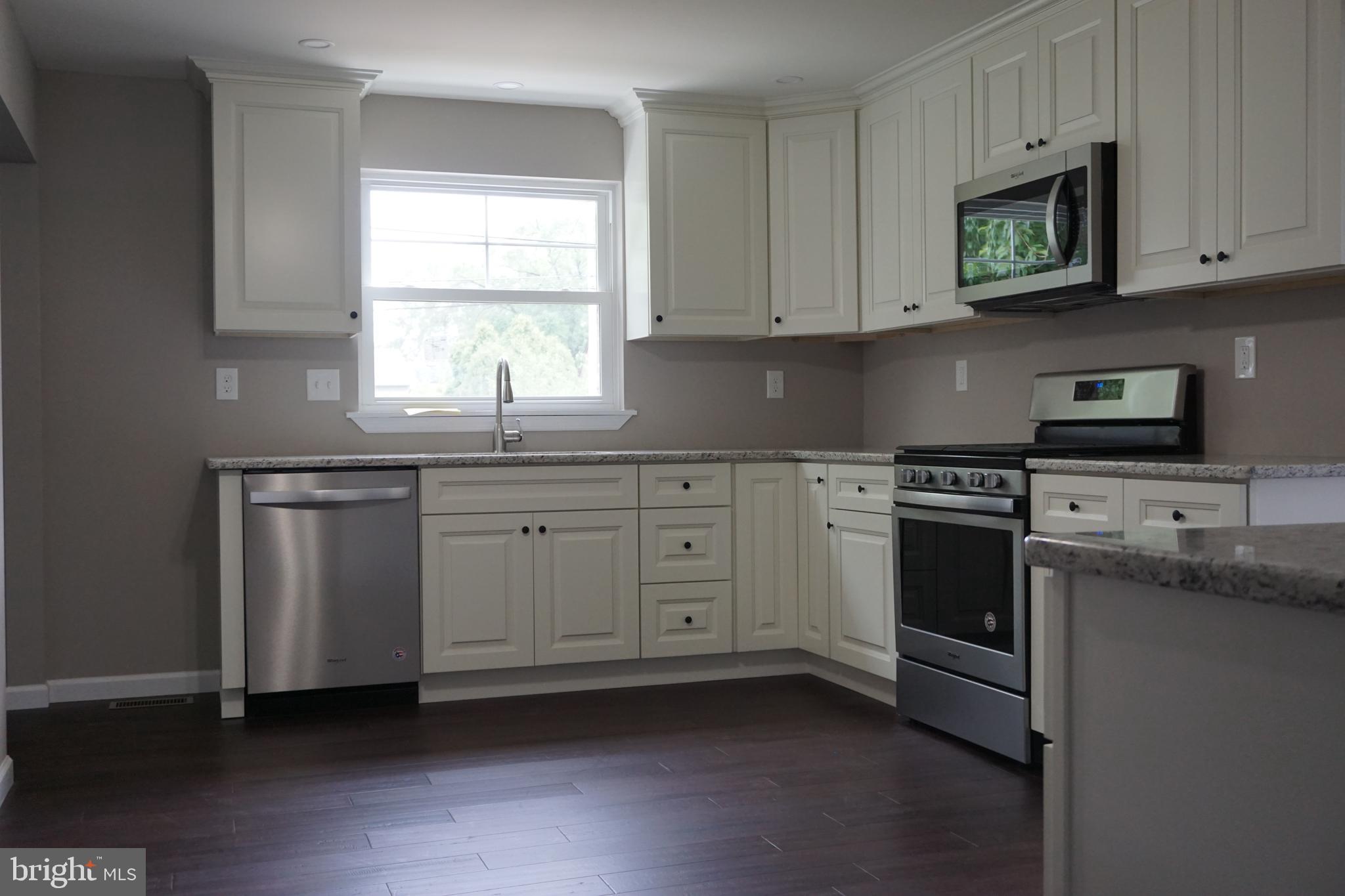 409 Sicklerville Road Williamstown, NJ 08094 - Photo 16 of 20