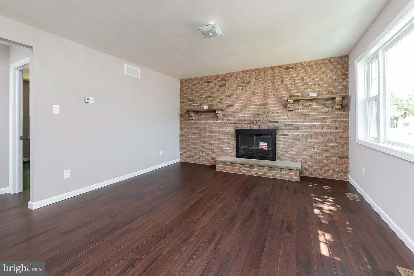 409 Sicklerville Road Williamstown, NJ 08094 - Photo 4 of 20 Brick Fireplace, Woodburning