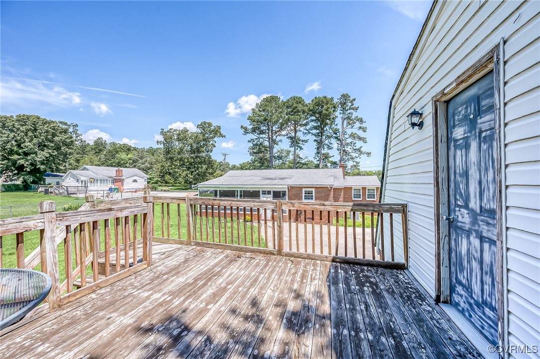 7715 River Road Petersburg, VA 23803 - Photo 28 of 32 Deck to room over garage