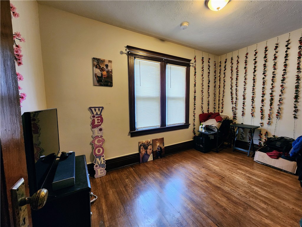 674 Parsells Avenue Rochester, NY 14609 - Photo 17 of 19