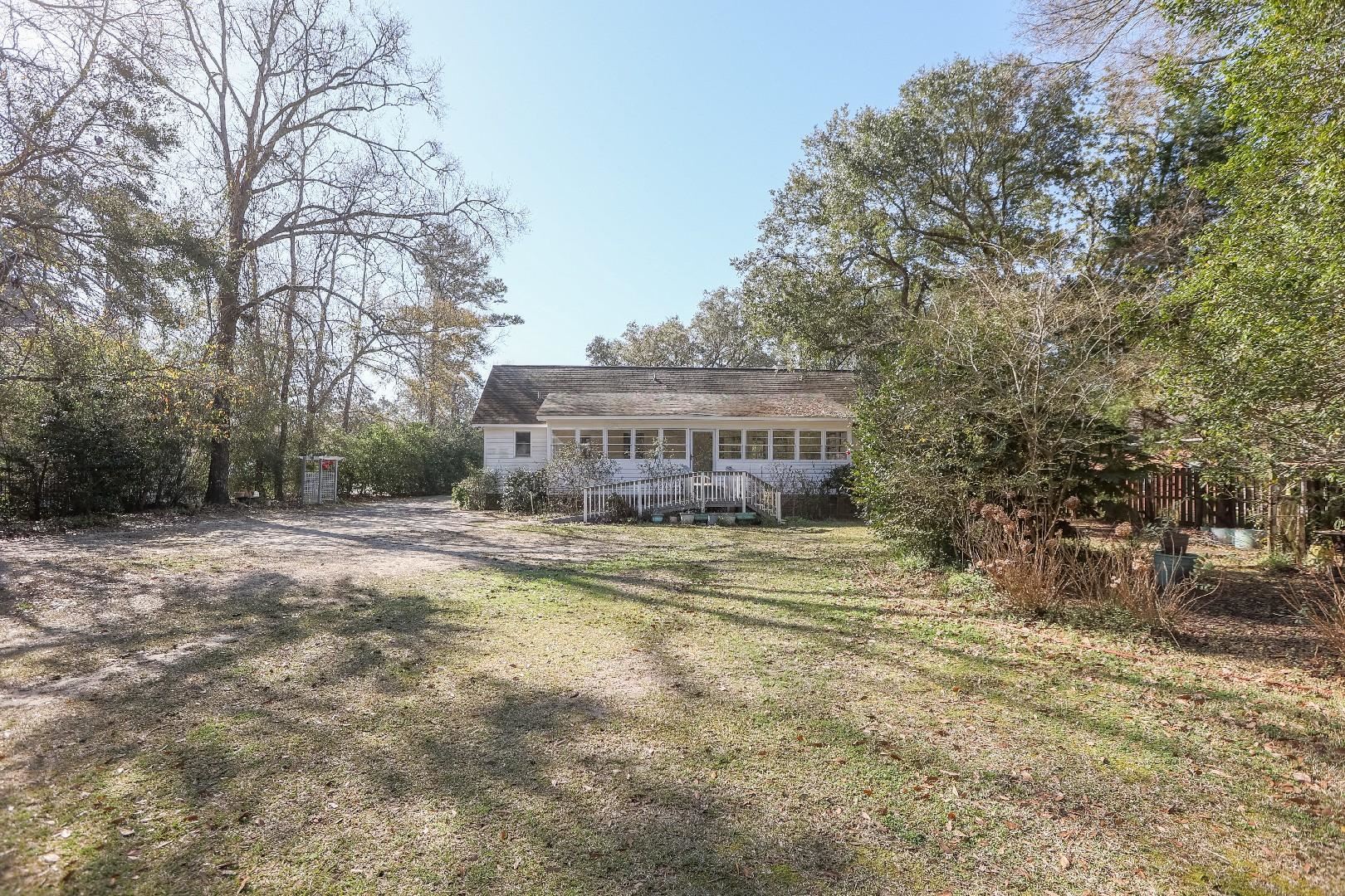 1740 Running Water Road Murrells Inlet, SC 29576 - Photo 6 of 10 Gallery Image 6