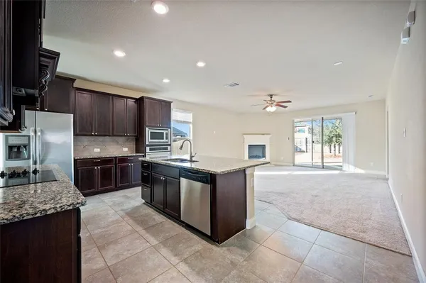 $2,450 | 549 Northwood Drive, Oak Point, TX 75068