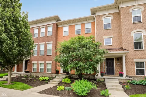 $305,000 | 6305 Central Boulevard, Whitestown, IN 46075