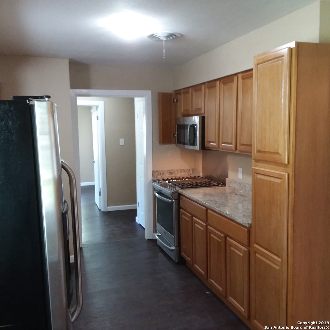 201 Zephyr Drive Windcrest, TX 78239 - Photo 10 of 12