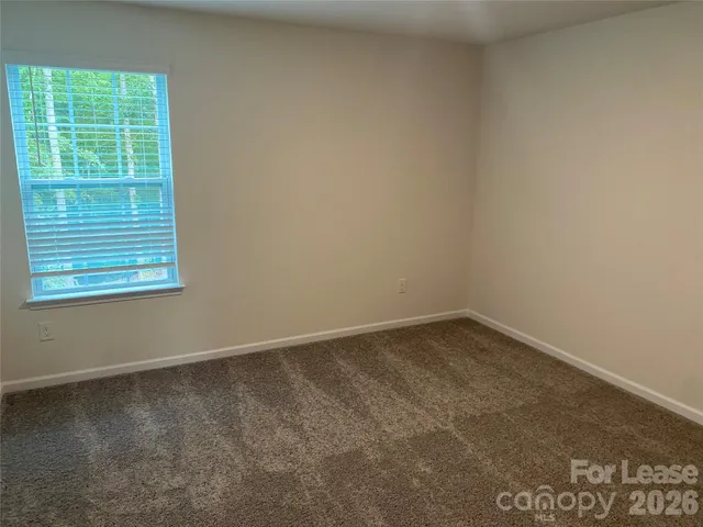 $2,300 | 142 Scotsway Court, Troutman, NC 28166