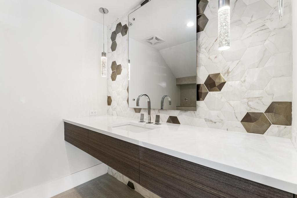 53 Southeast Seminole Street, Unit A Stuart, FL 34994 - Photo 24 of 75 19