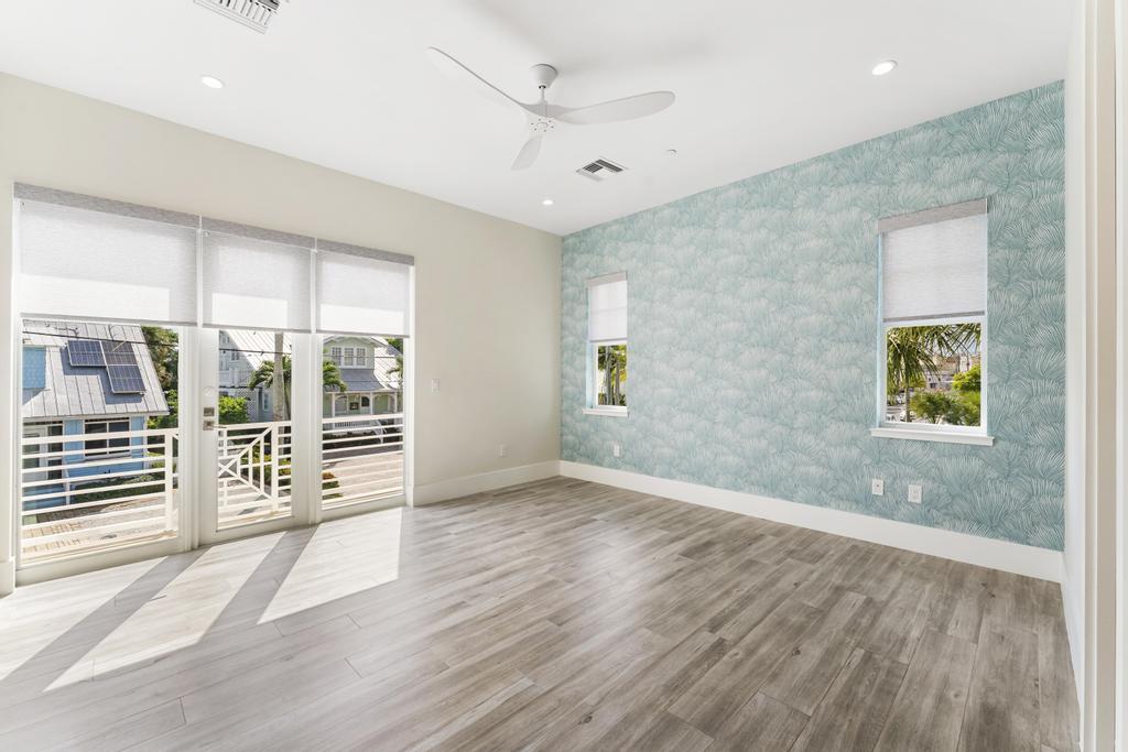 53 Southeast Seminole Street, Unit A Stuart, FL 34994 - Photo 30 of 75 26