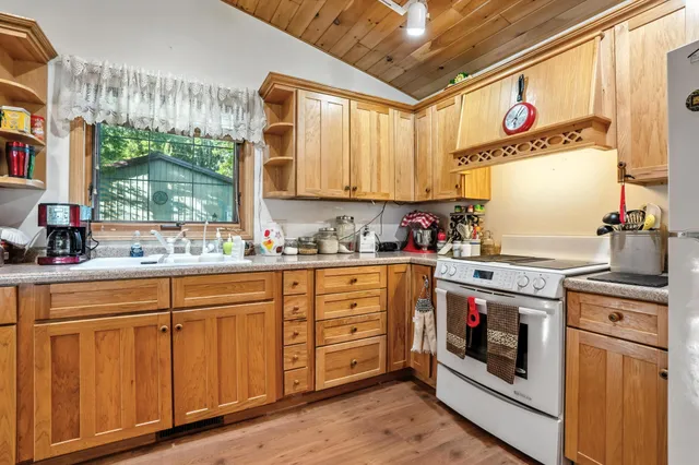 $439,900 | 48111 East Pine Lake Road, Gonvick, MN 56644