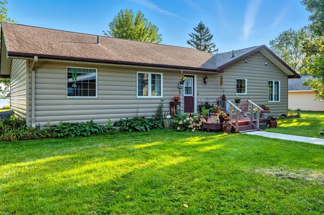 $439,900 | 48111 East Pine Lake Road, Gonvick, MN 56644