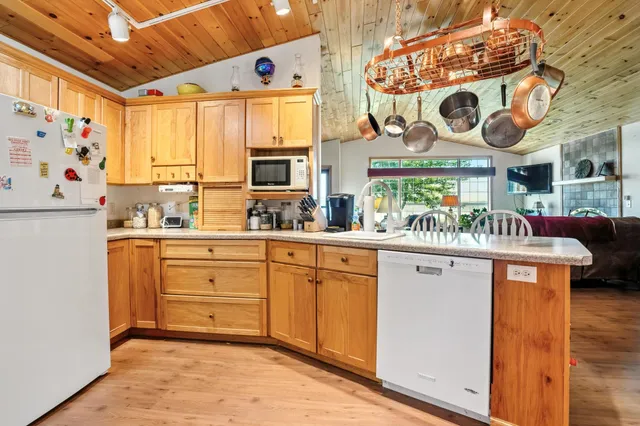 $439,900 | 48111 East Pine Lake Road, Gonvick, MN 56644