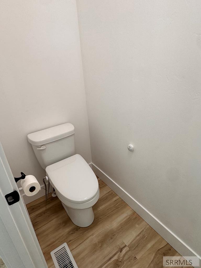 170 North 4046 East Rigby, ID 83442 - Photo 27 of 56 Primary Bathroom