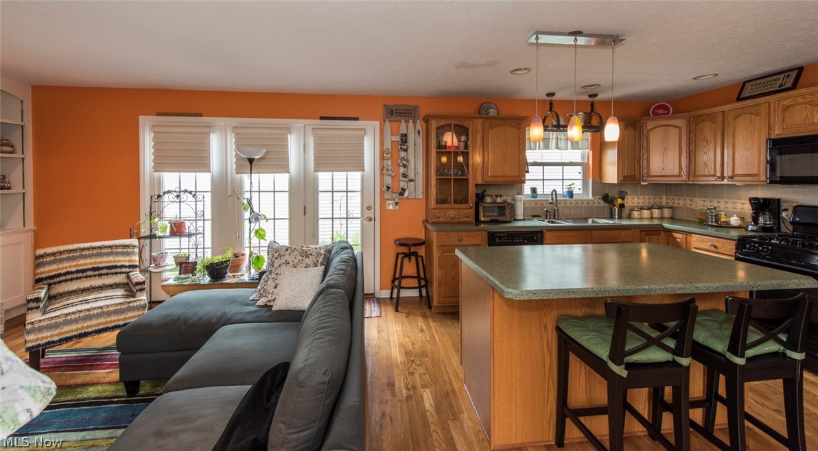 4442 Archer Road Cleveland, OH 44105 - Photo 7 of 16