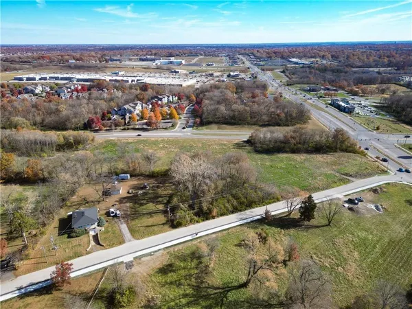 $2,000,000 | 8500 North Baughman Road, Kansas City, MO 64154