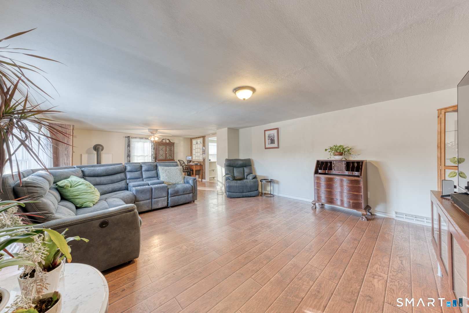 925 Windham Road Windham, CT 06266 - Photo 13 of 38