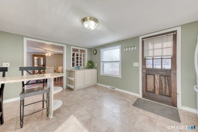 $320,000 | 925 Windham Road, Windham, CT 06266