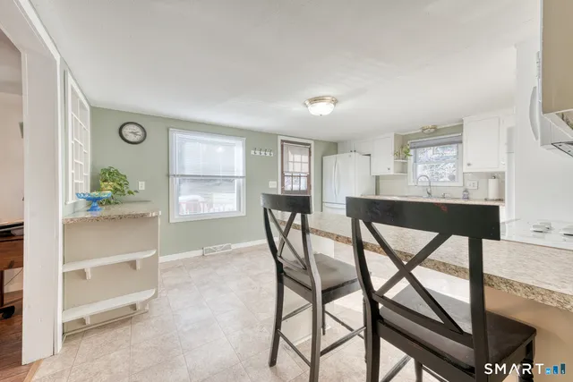 $320,000 | 925 Windham Road, Windham, CT 06266