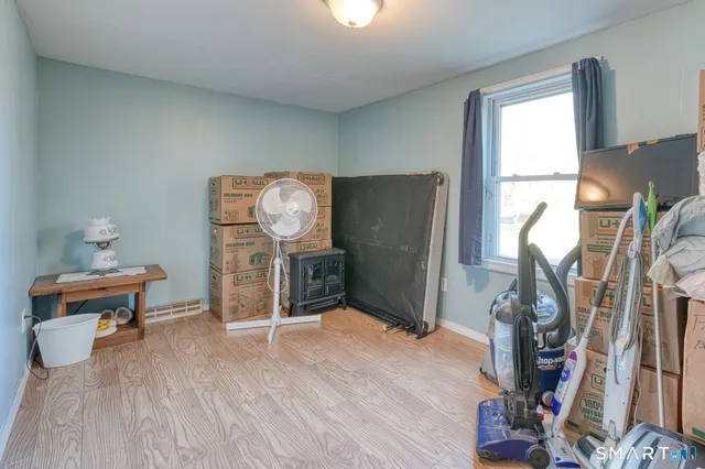 $320,000 | 925 Windham Road, Windham, CT 06266