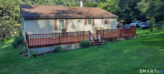 $320,000 | 925 Windham Road, Windham, CT 06266