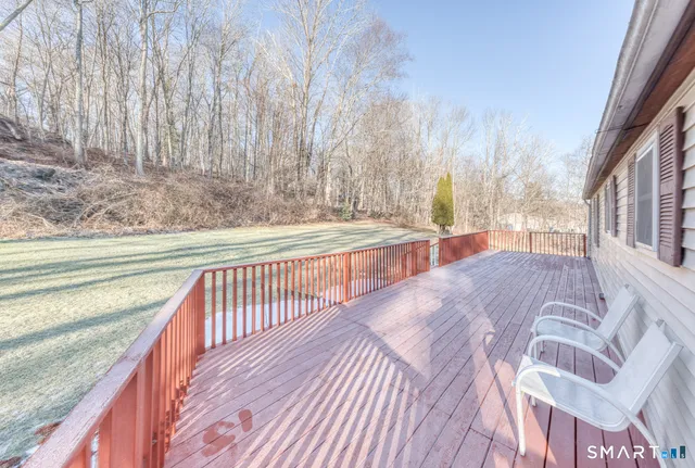 $320,000 | 925 Windham Road, Windham, CT 06266