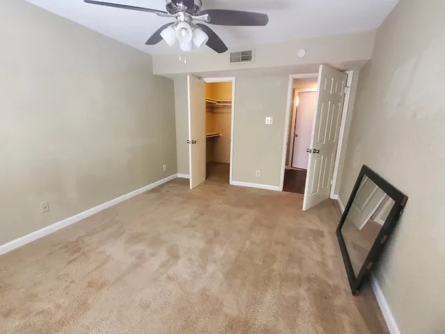 $800 | 9700 Leawood Boulevard, Unit 816, Houston, TX 77099