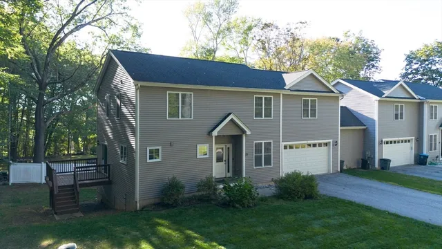 $4,200 | 22 Beacon Street, Unit 22, Shrewsbury, MA 01545