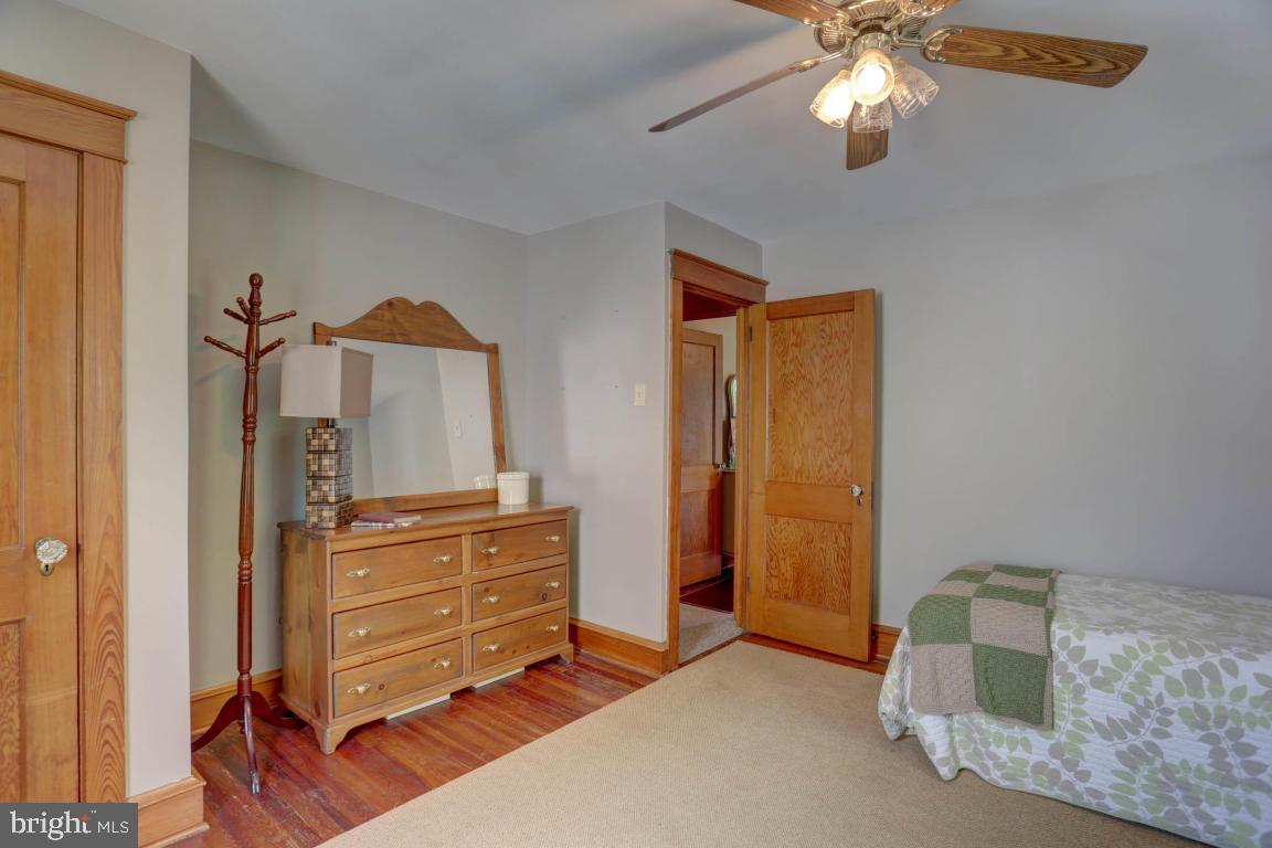 38 East Center Street Lititz, PA 17543 - Photo 33 of 39