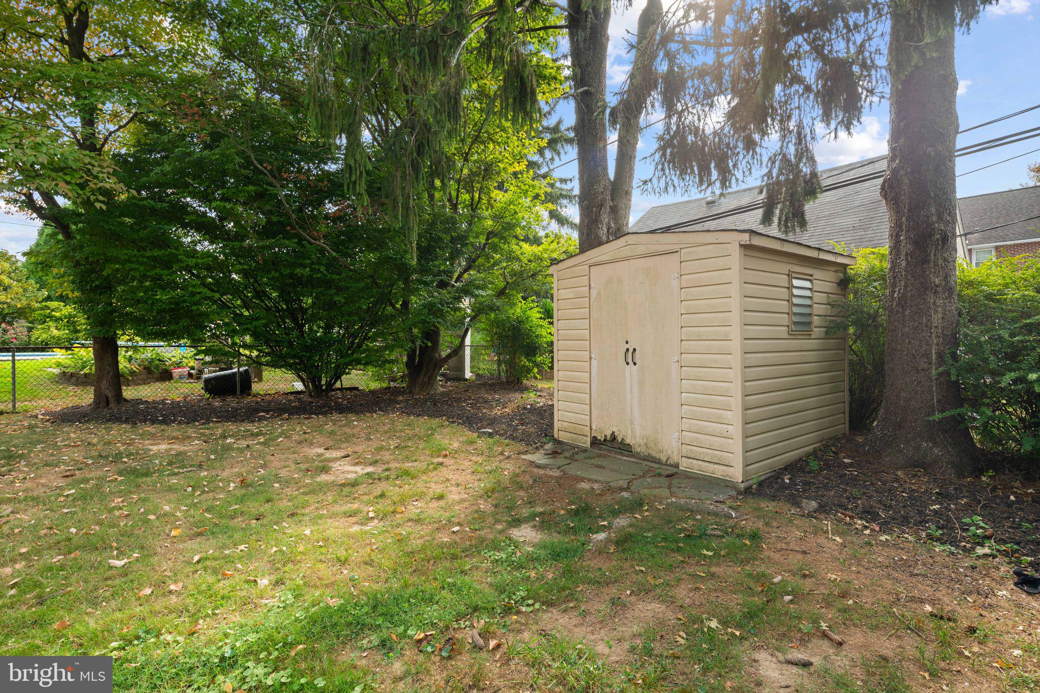 13 Braeburn Road Havertown, PA 19083 - Photo 30 of 35