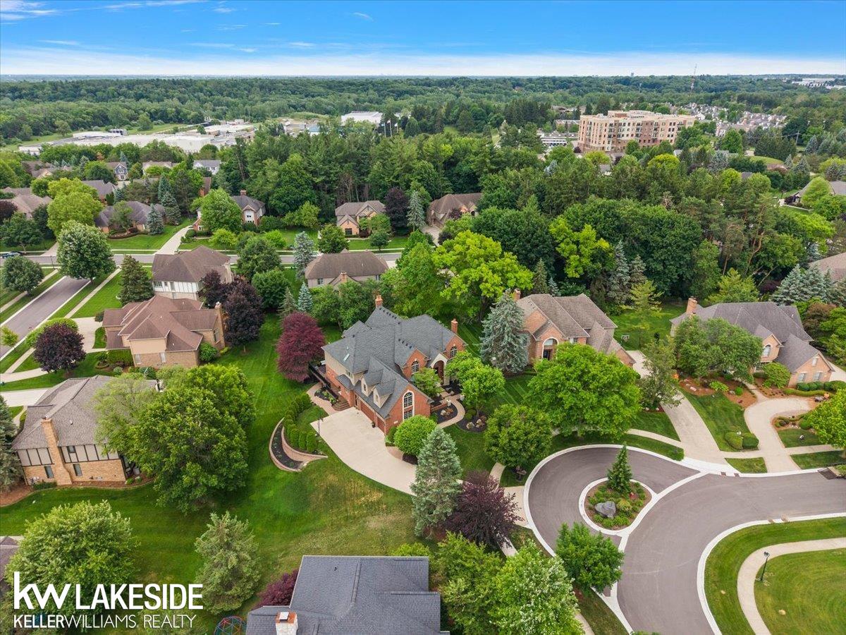 1387 Pebble Ridge Drive Rochester, MI 48307 - Photo 14 of 99