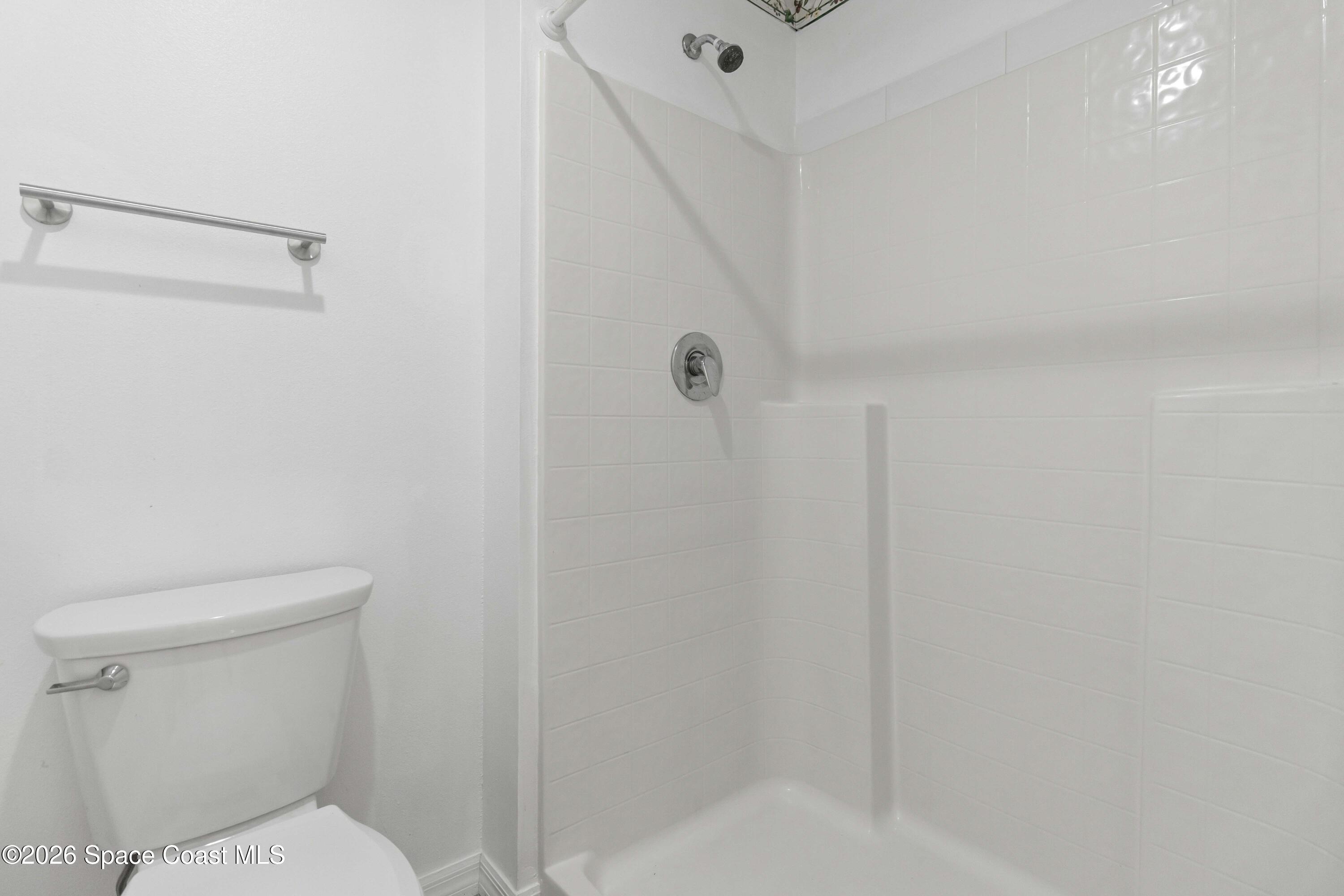 2126 Redwood Circle Palm Bay, FL 32905 - Photo 12 of 31 015