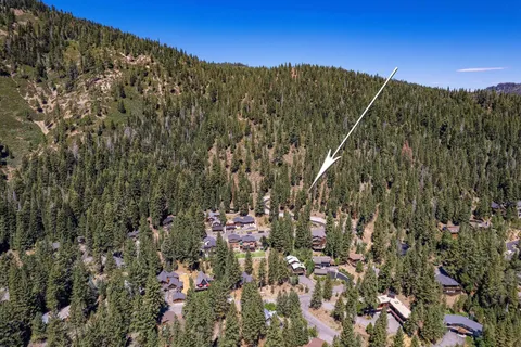 $3,000,000 | 1060 Sandy Way, Olympic Valley, CA 96146