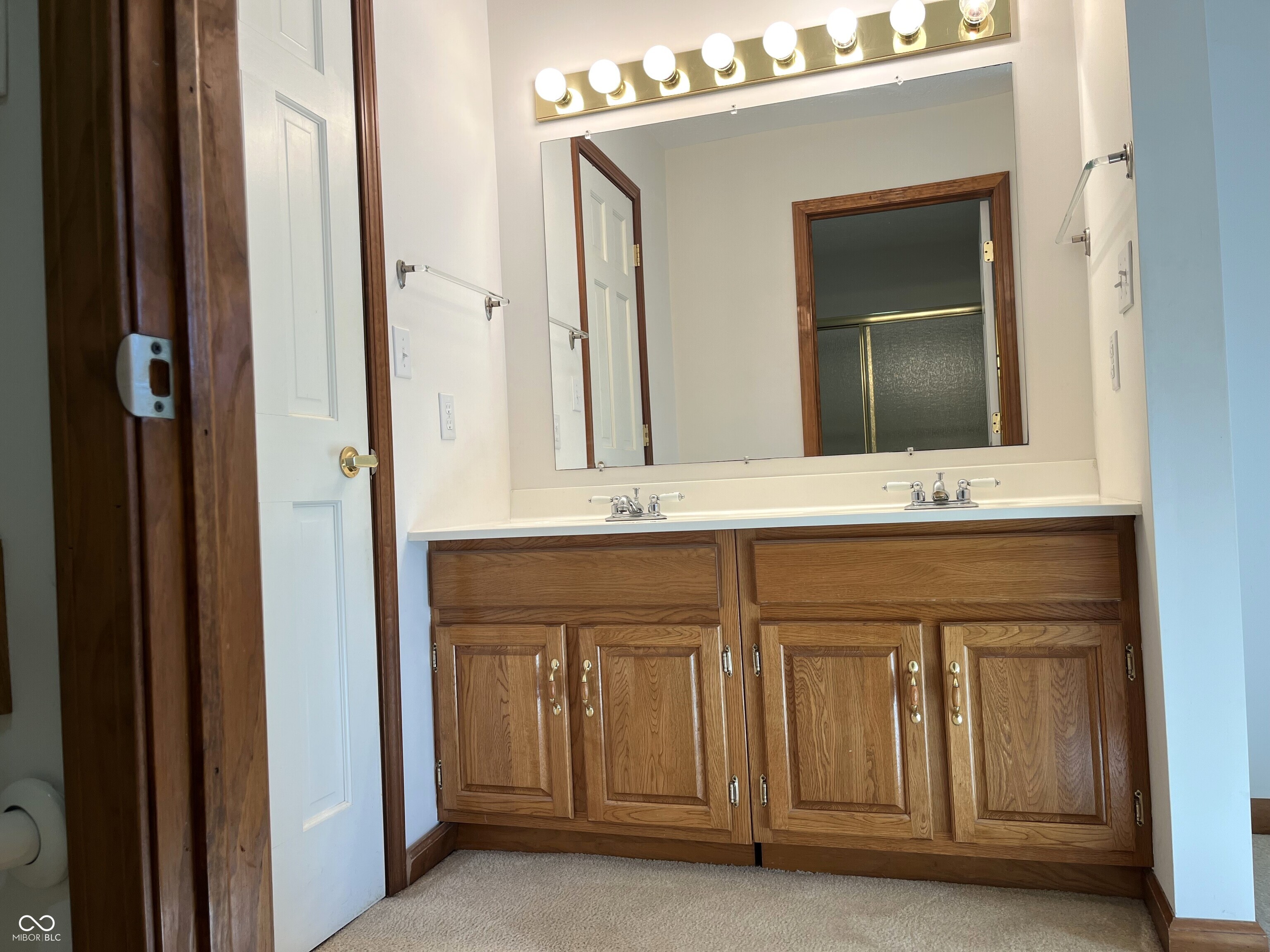 2010 Declaration Drive Greenfield, IN 46140 - Photo 12 of 20