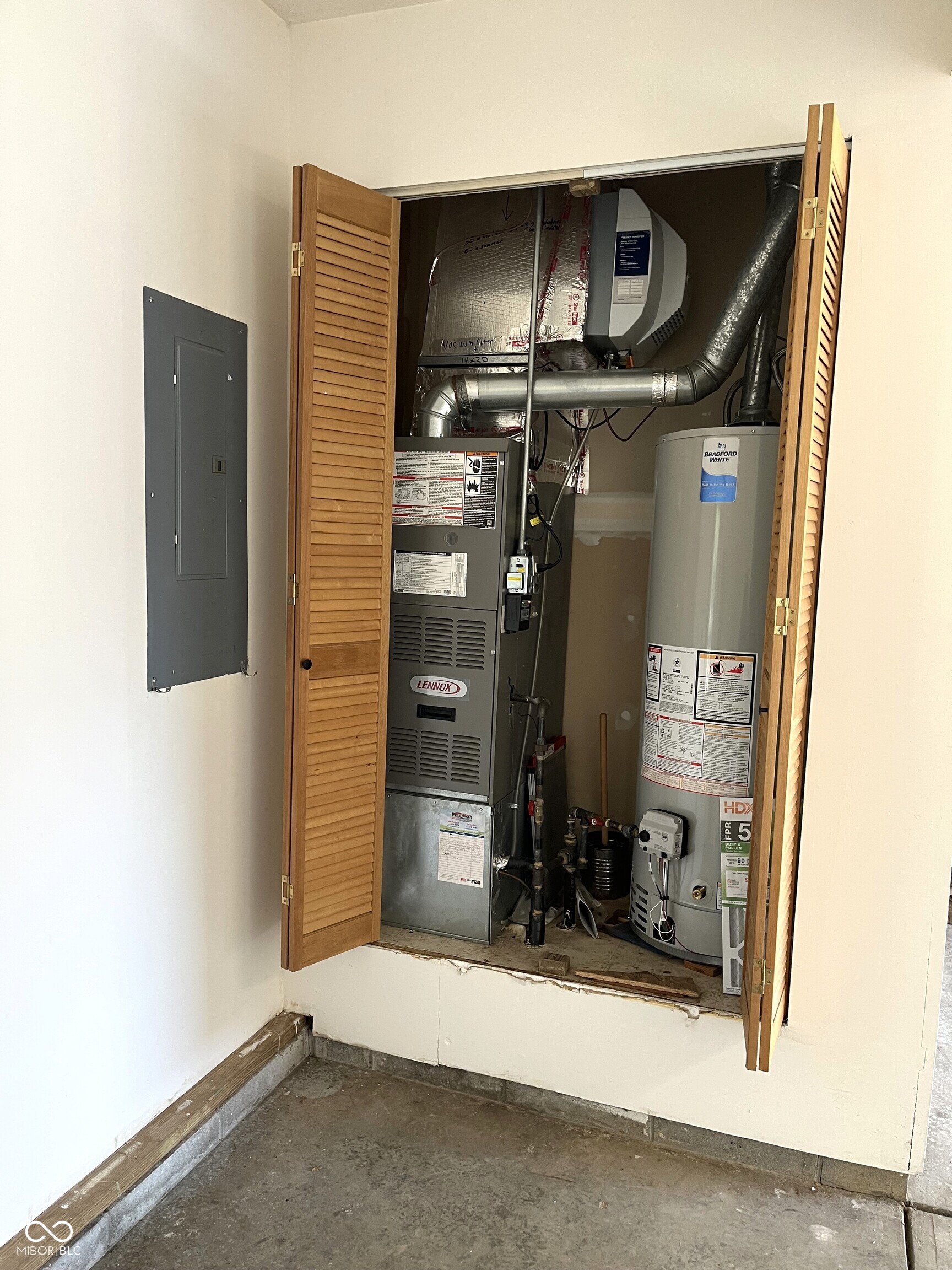 2010 Declaration Drive Greenfield, IN 46140 - Photo 19 of 20