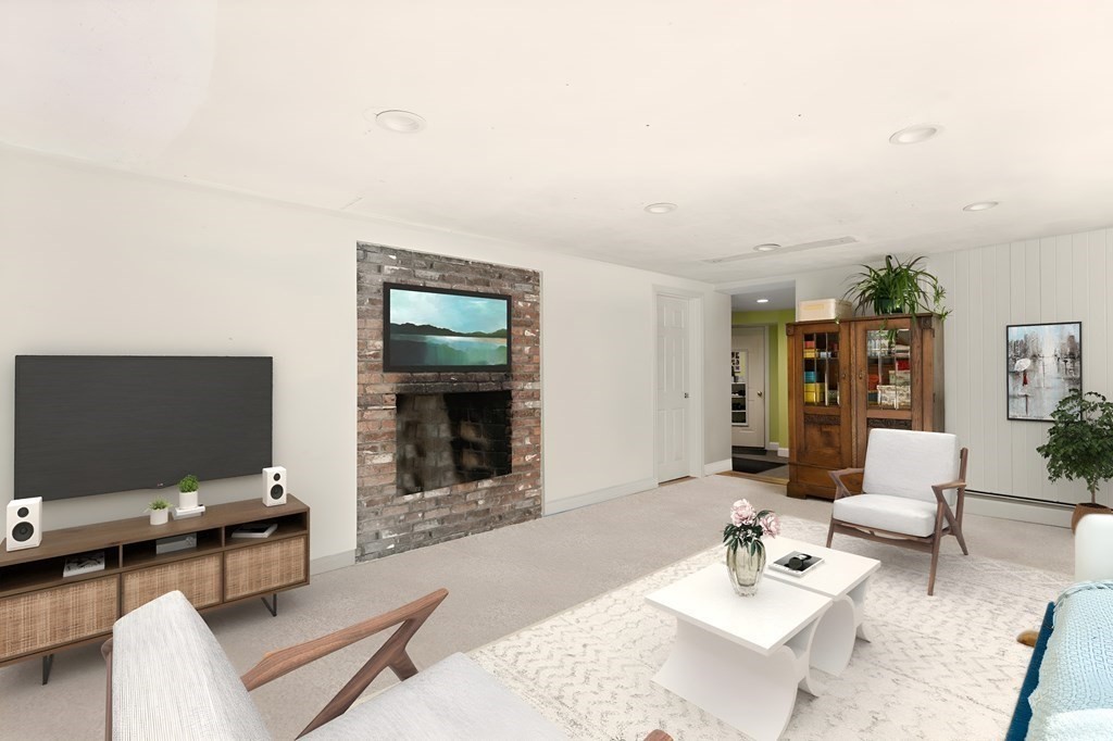 8 Barney Hill Road Wayland, MA 01778 - Photo 18 of 41 Gallery Image 18