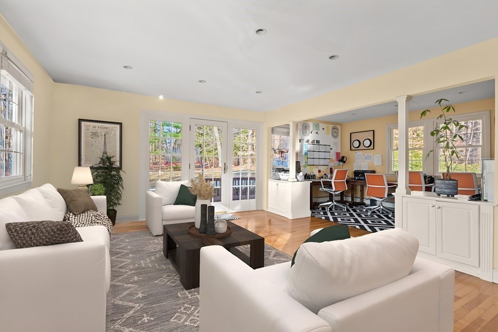 8 Barney Hill Road Wayland, MA 01778 - Photo 4 of 41 Gallery Image 4