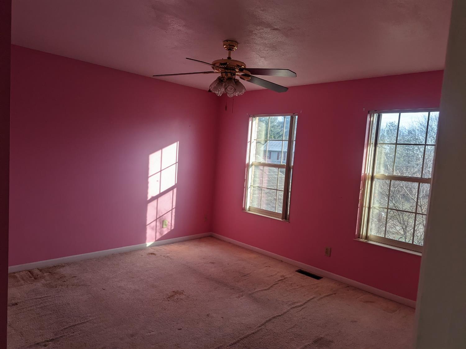 1666 West Kemper Road Cincinnati, OH 45240 - Photo 5 of 13 Gallery Image 5