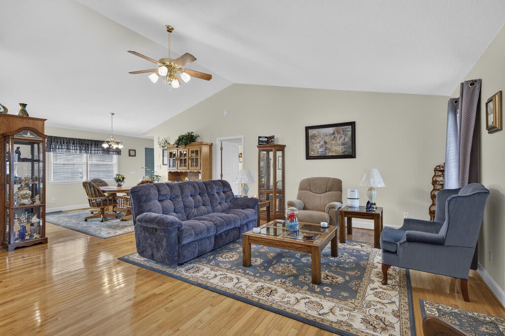 20403 Vances Mill Road Abingdon, VA 24211 - Photo 11 of 31 Gallery Image 11
