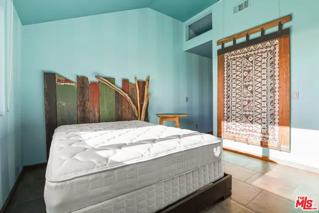 $4,300,000 | 3912 Spray Lane, Malibu, CA 90265