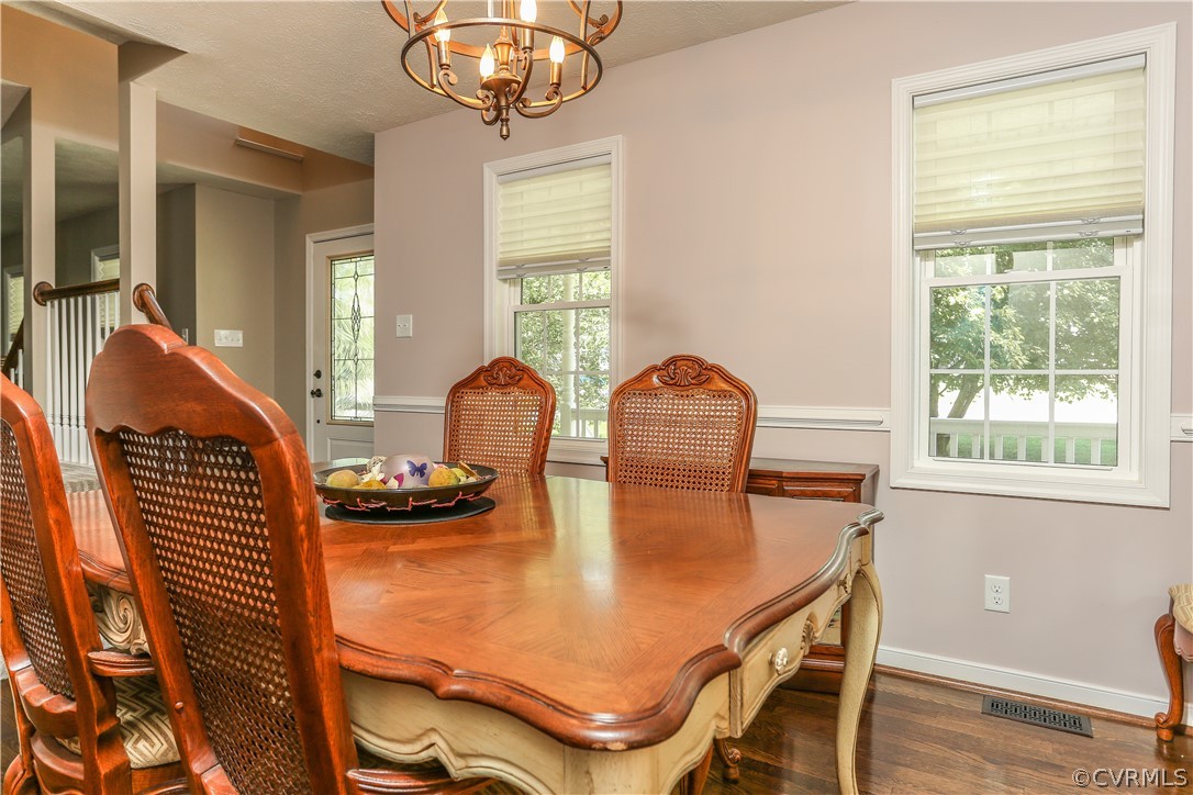 7451 Trailing Rock Road Prince George, VA 23875 - Photo 8 of 47 Gallery Image 8