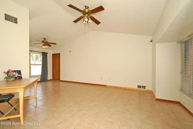 a view of livingroom and hardwood floor