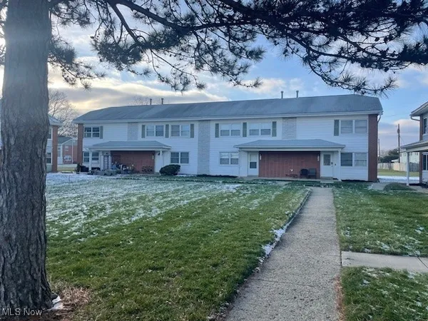 $130,000 | 156 Buckeye Circle, Columbus, OH 43217