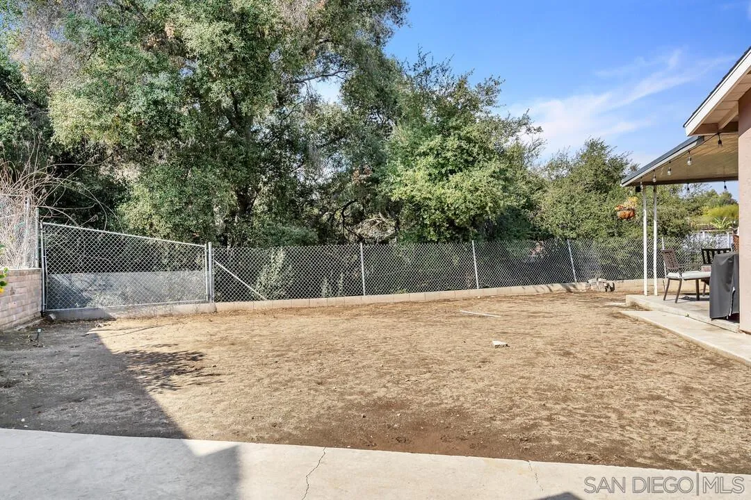 13234 West Lakeview Road Lakeside, CA 92040 - Photo 34 of 49 Gallery Image 34