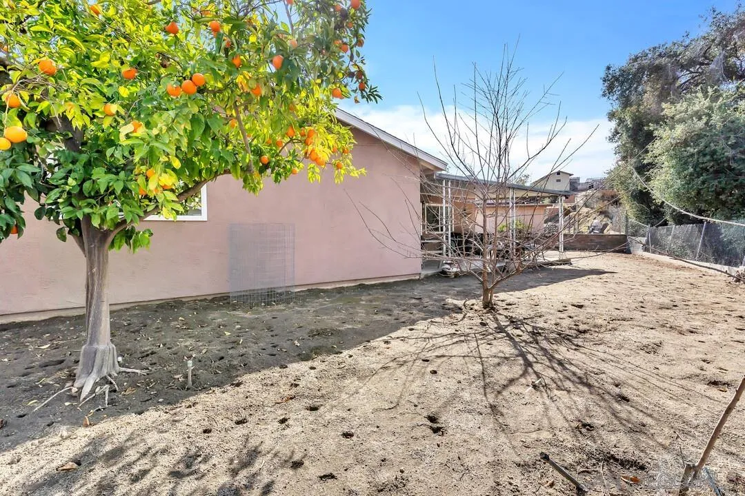 13234 West Lakeview Road Lakeside, CA 92040 - Photo 39 of 49 Gallery Image 39