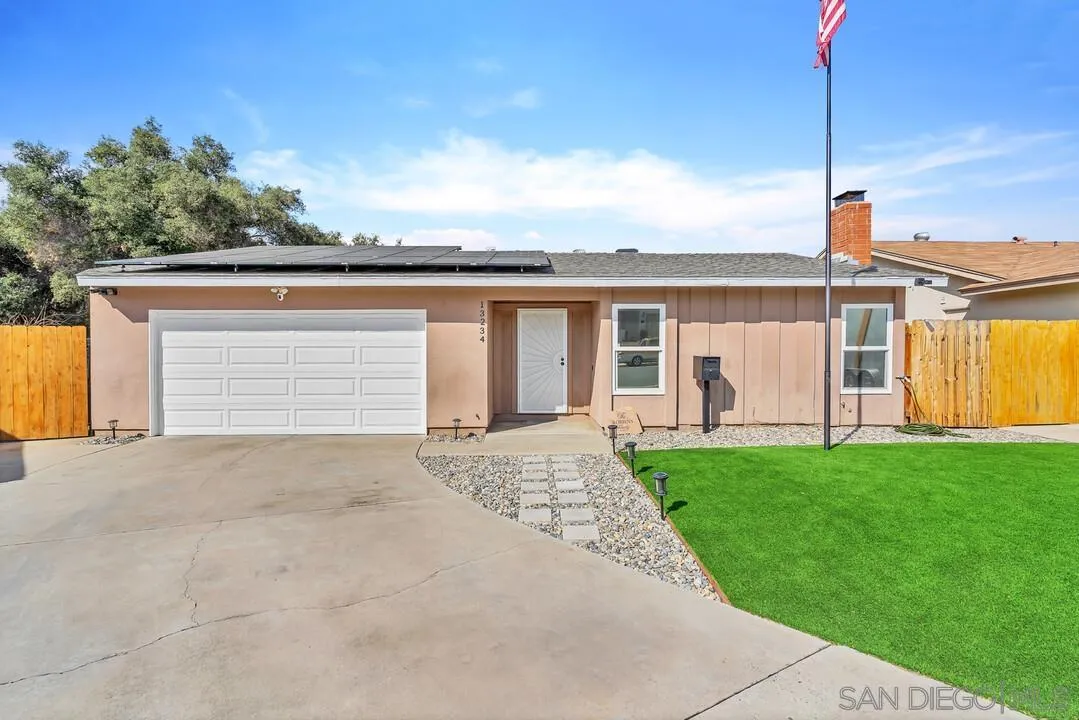 13234 West Lakeview Road Lakeside, CA 92040 - Photo 4 of 49 Gallery Image 4