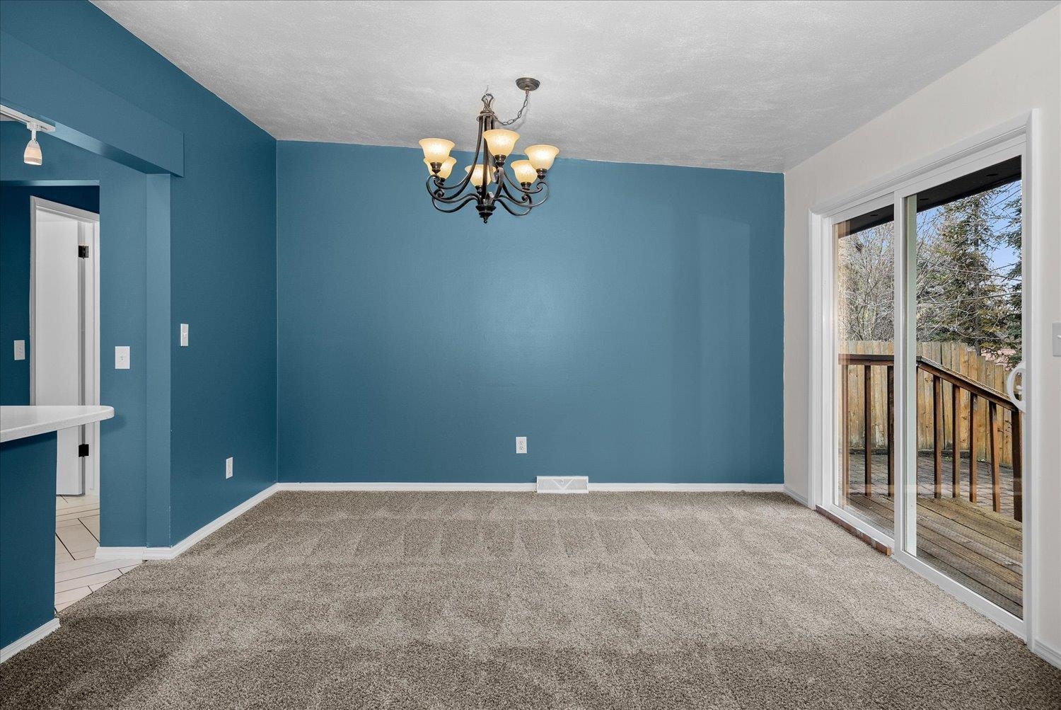 1307 South Crestline Street Spokane, WA 99202 - Photo 8 of 50