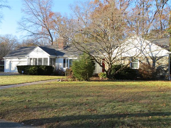 11 Daggett Road Attleboro, MA 02703 - Photo 3 of 22 Gallery Image 3