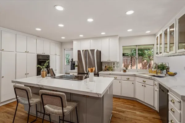 $3,190,000 | 6894 Serenity Court, San Jose, CA 95120