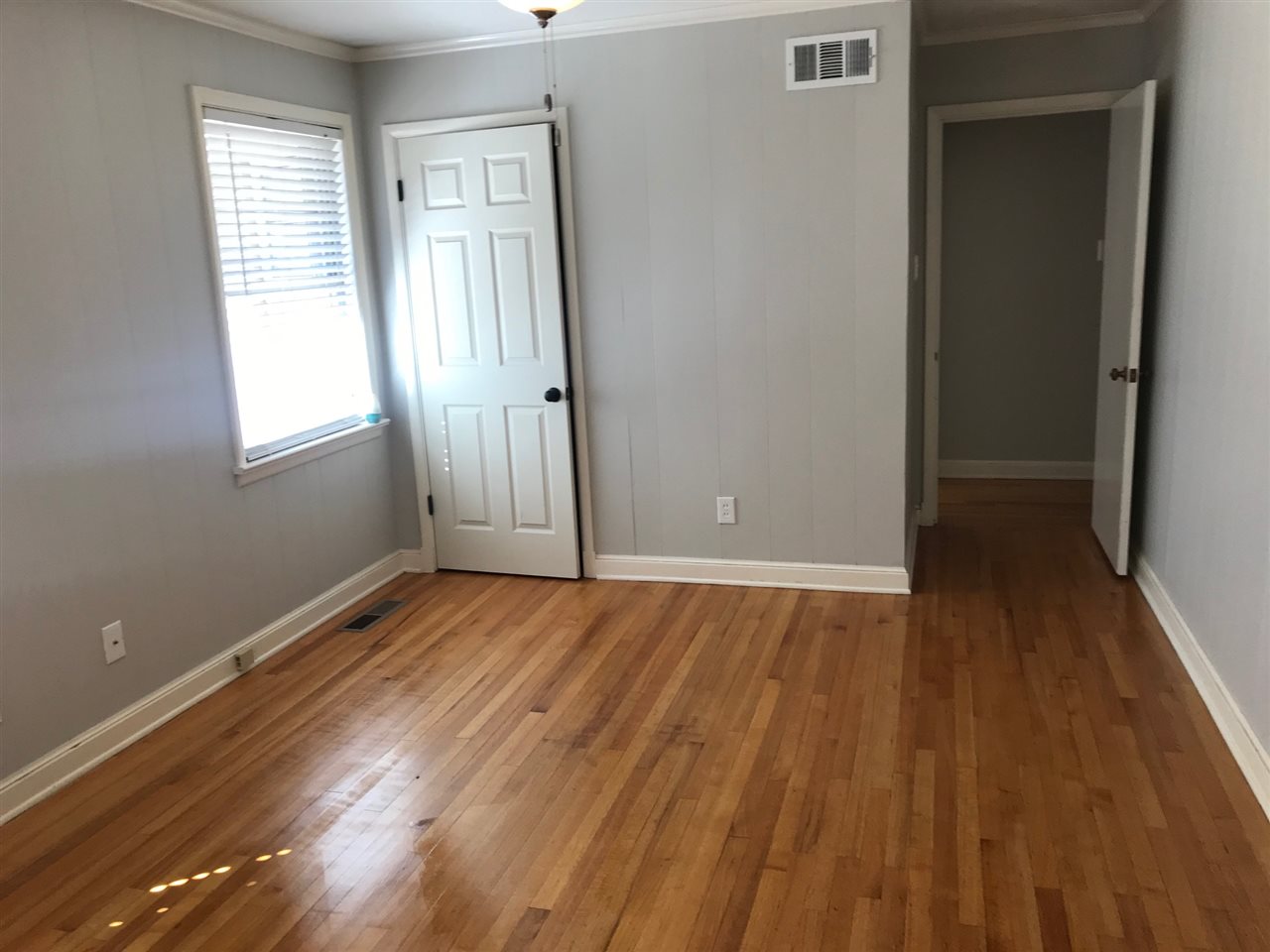 4171 Chickasaw Road Memphis, TN 38117 - Photo 11 of 14