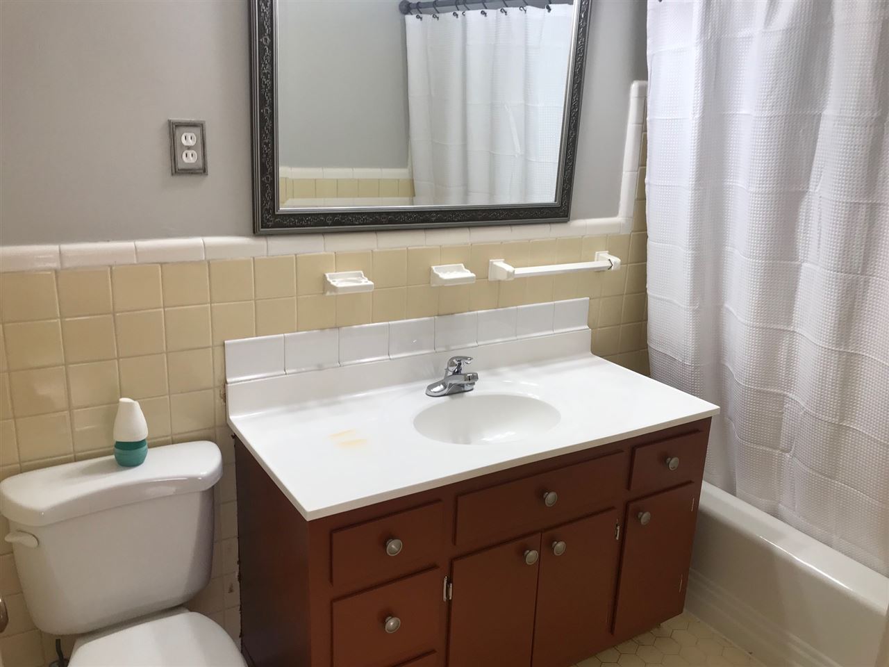 4171 Chickasaw Road Memphis, TN 38117 - Photo 12 of 14