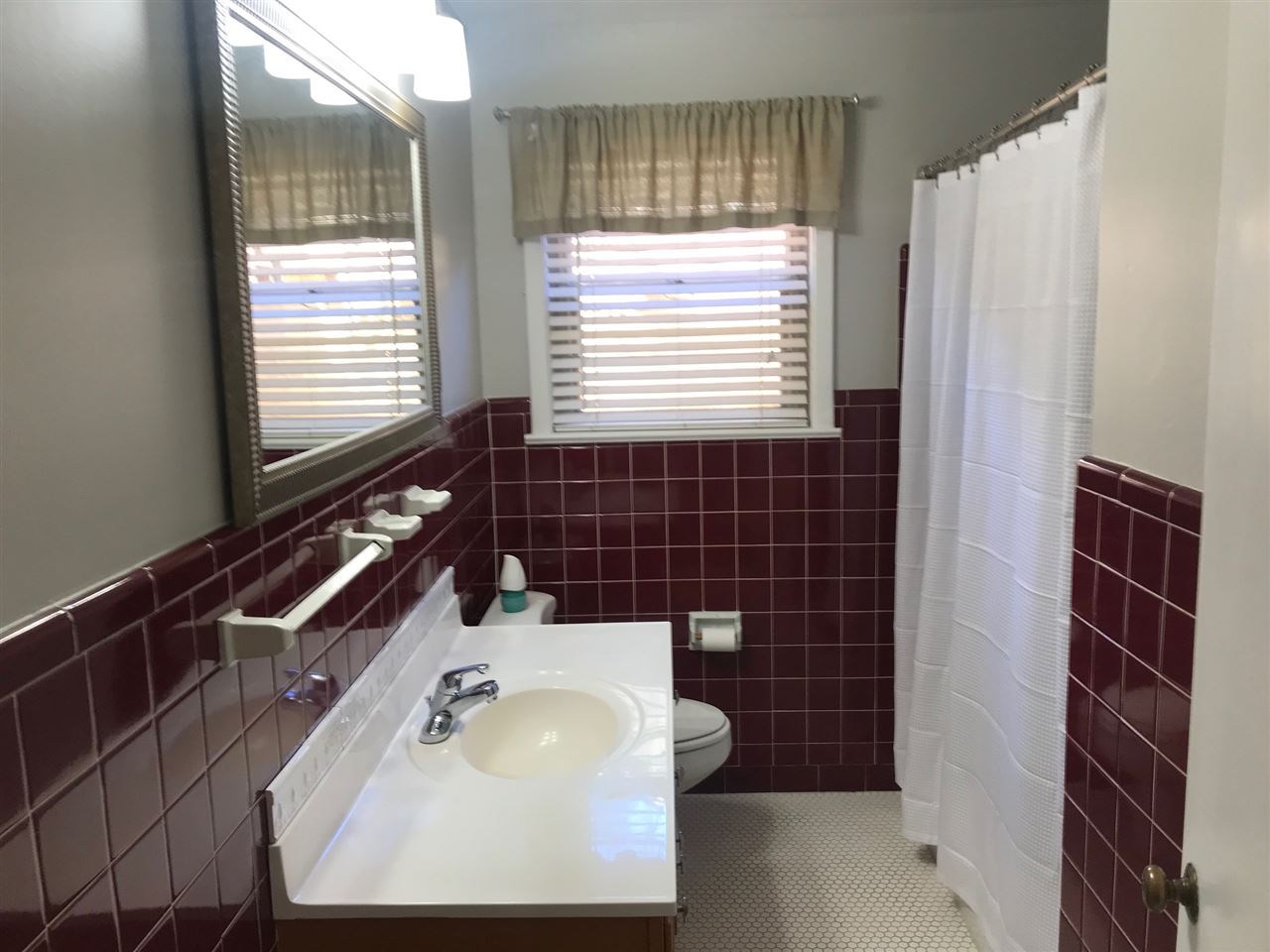 4171 Chickasaw Road Memphis, TN 38117 - Photo 13 of 14